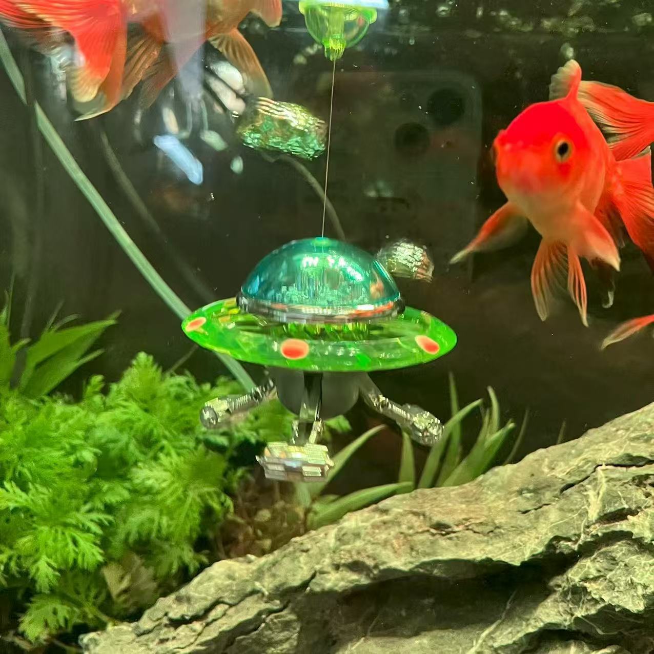 Suspended UFO Aquarium Statue  - Aquarium Fish Of The World review and price